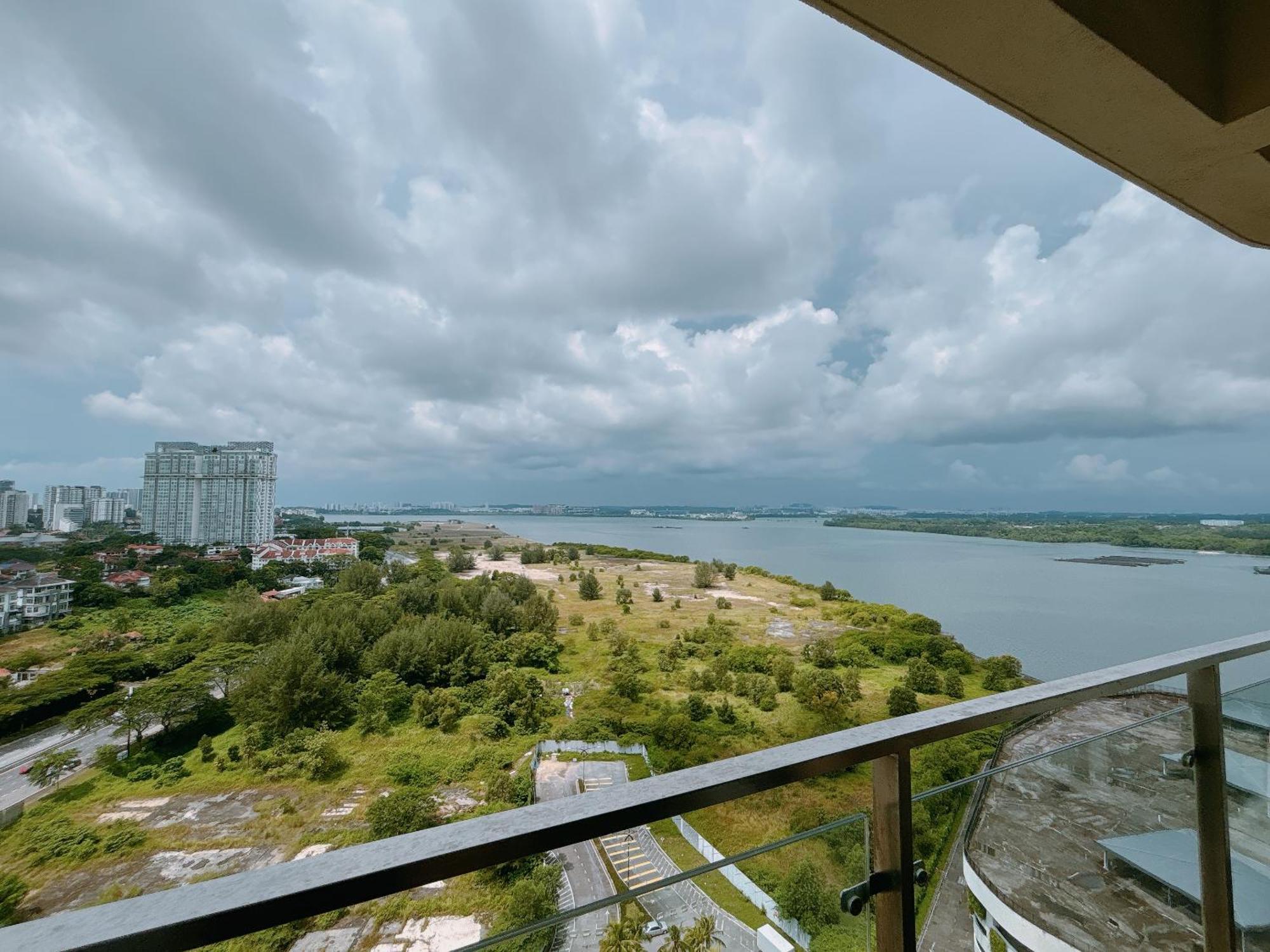 Seafront Country Garden Danga Bay By Lions Bay Διαμέρισμα Τζόχορ Μπάχρου Δωμάτιο φωτογραφία